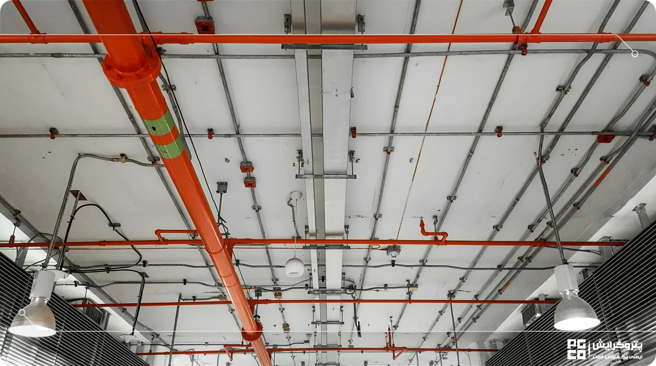 لوله کشی برق از سقف