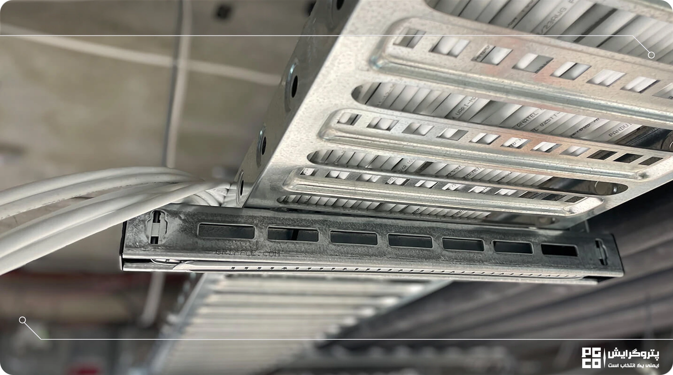 انتخاب نوع سیریل مناسب برای نصب سینی کابل